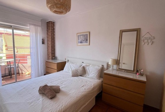 Resale - Wohnung / Appartement -
Algorfa