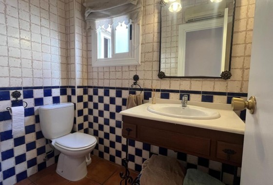 Resale - Wohnung / Appartement -
Algorfa