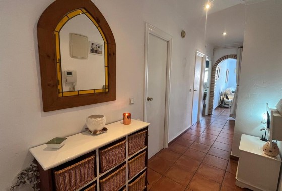 Resale - Wohnung / Appartement -
Algorfa