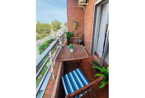 Resale - Wohnung / Appartement -
Algorfa