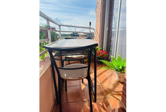 Resale - Wohnung / Appartement -
Algorfa