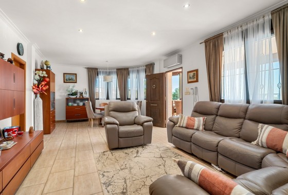 Sprzedaż - Finca nieruchomość wiejska -
Crevillente