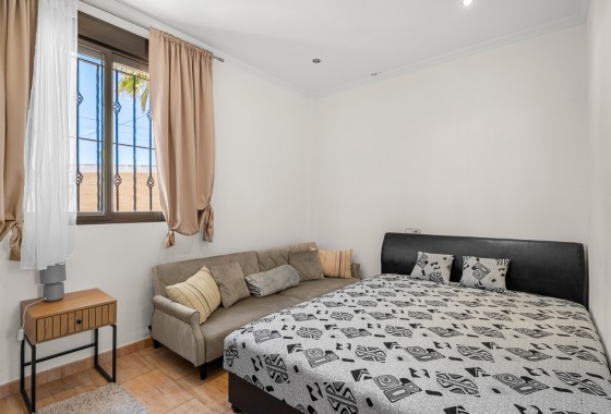 Sprzedaż - Finca nieruchomość wiejska -
Crevillente