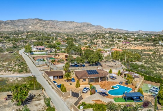 Sprzedaż - Finca nieruchomość wiejska -
Crevillente