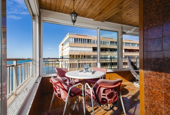 Revente - Appartement -
Torrevieja - Playa del Acequión