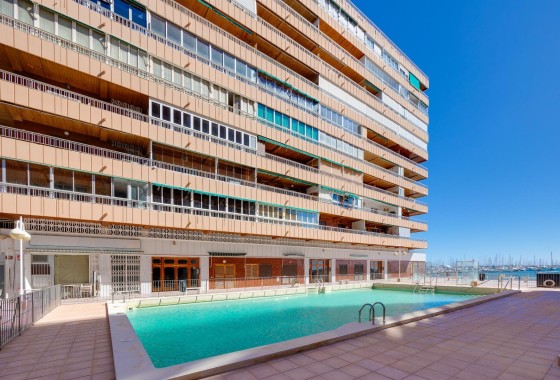 Revente - Appartement -
Torrevieja - Playa del Acequión