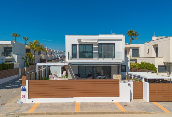 Herverkoop - Vrijstaande Villa -
Entre Naranjos - Vistabella Golf - Vistabella Golf