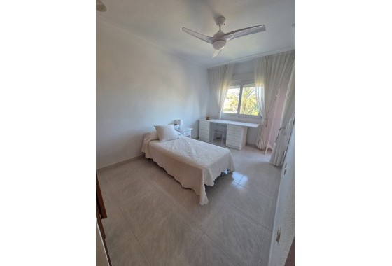 Sprzedaż - Willa wolnostojąca -
Orihuela Costa