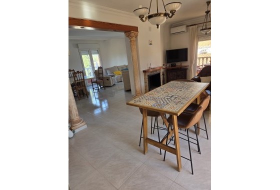 Sprzedaż - Willa wolnostojąca -
Orihuela Costa