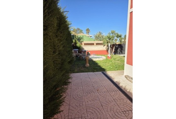 Sprzedaż - Willa wolnostojąca -
Orihuela Costa