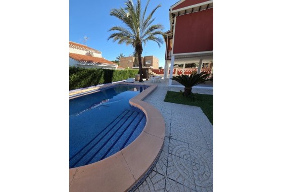 Sprzedaż - Willa wolnostojąca -
Orihuela Costa