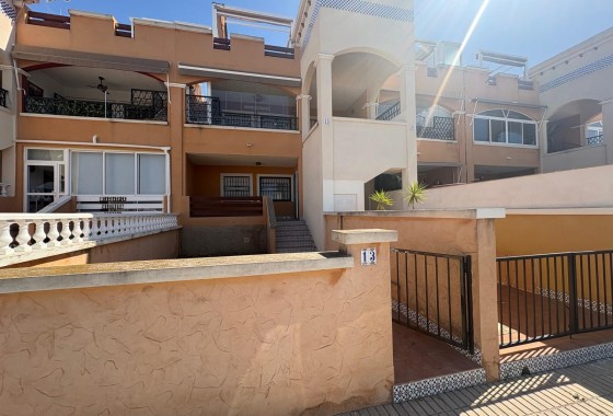 Resale - Wohnung / Appartement -
Orihuela Costa