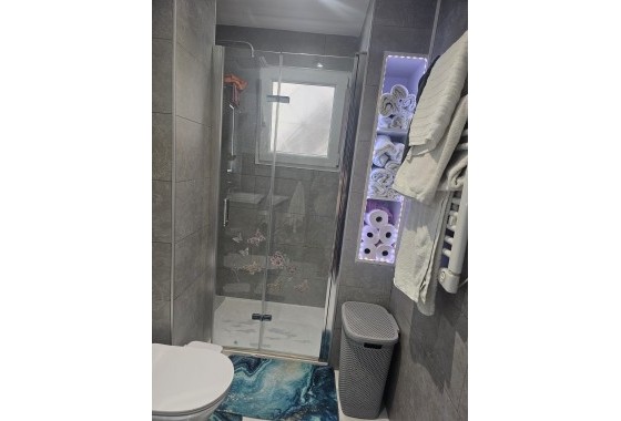 Venta - Apartamento / Piso -
Torrevieja