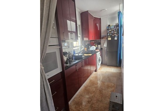 Venta - Apartamento / Piso -
Torrevieja