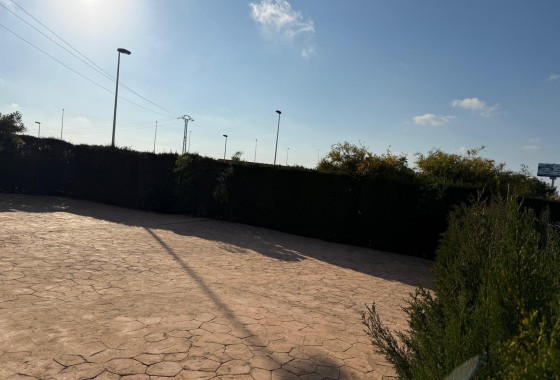 Venta - Apartamento / Piso -
Torrevieja