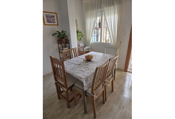 Herverkoop - Appartement / Flat -
Villamartín