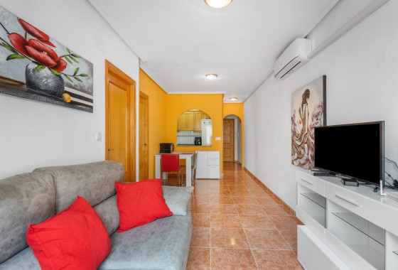 Resale - Wohnung / Appartement -
Torrevieja - Centro - Muelle Pesquero