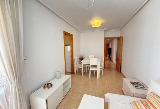 Resale - Wohnung / Appartement -
Torrevieja - Nueva Torrevieja
