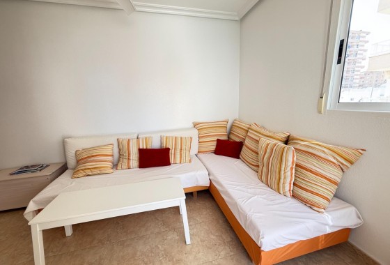 Resale - Wohnung / Appartement -
Torrevieja - Nueva Torrevieja