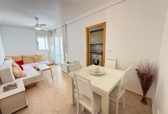 Resale - Wohnung / Appartement -
Torrevieja - Nueva Torrevieja