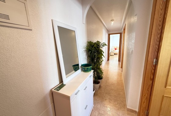 Resale - Wohnung / Appartement -
Torrevieja - Nueva Torrevieja
