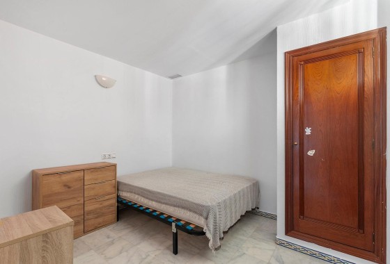 Herverkoop - Appartement / Flat -
Torrevieja - Playa de los Locos