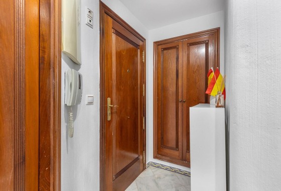 Herverkoop - Appartement / Flat -
Torrevieja - Playa de los Locos