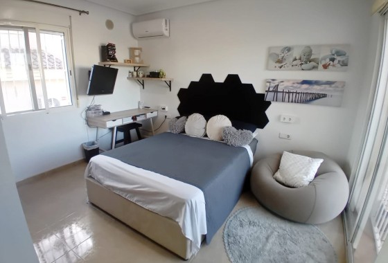 Herverkoop - Vrijstaande villa -
Ciudad Quesada - Rojales - Dona Pepa