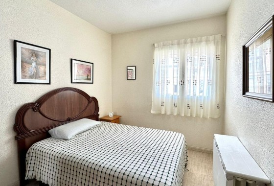 Herverkoop - Appartement / Flat -
Torrevieja - Estacion de autobuses