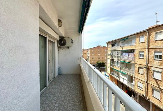 Herverkoop - Appartement / Flat -
Torrevieja - Estacion de autobuses