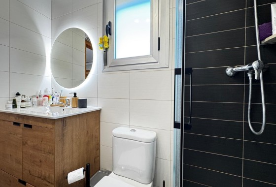 Herverkoop - Appartement / Flat -
Torrevieja - Playa del Cura