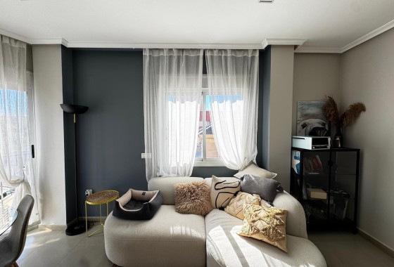 Herverkoop - Appartement / Flat -
Torrevieja - Playa del Cura