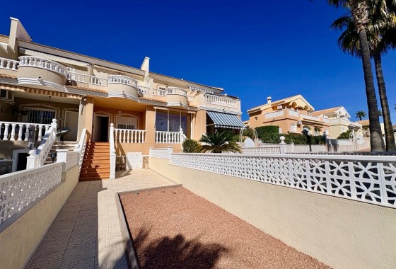 Herverkoop - Stadswoning -
Rojales - Ciudad Quesada