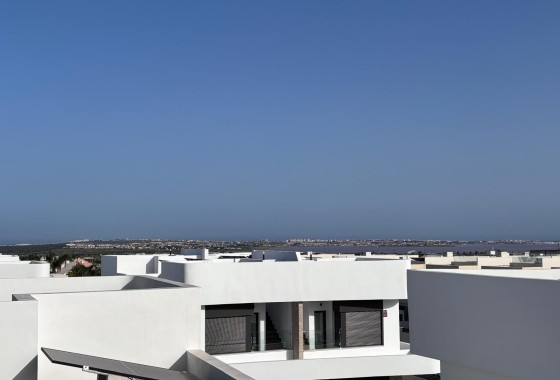 Herverkoop - Halfvrijstaande villa -
Los Montesinos - La Herada