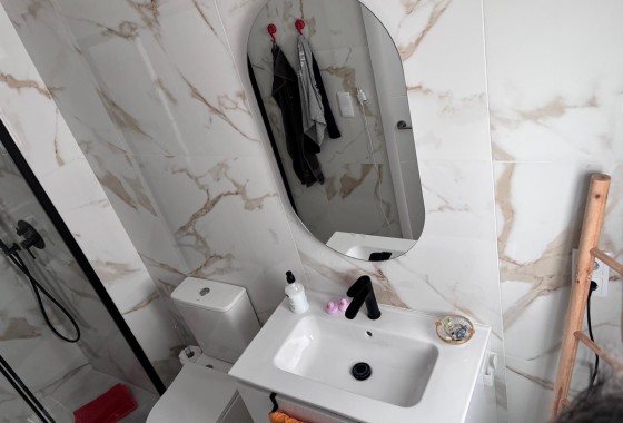 Herverkoop - Halfvrijstaande villa -
Los Montesinos - La Herada