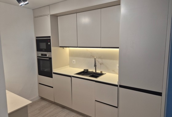 Revente - Appartement -
Torrevieja - Playa del Acequión