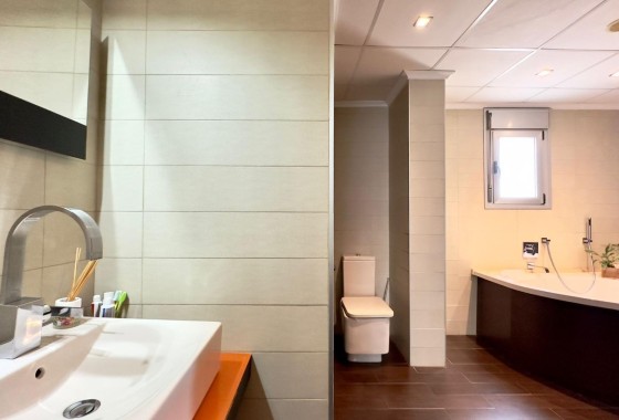 Herverkoop - Appartement / Flat -
Torrevieja - Playa del Cura