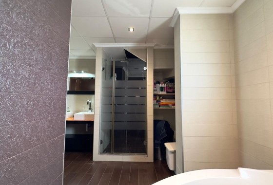 Herverkoop - Appartement / Flat -
Torrevieja - Playa del Cura