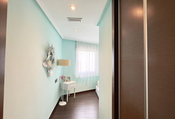 Herverkoop - Appartement / Flat -
Torrevieja - Playa del Cura