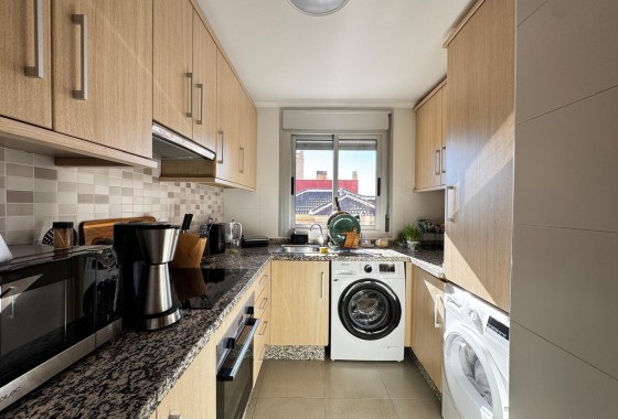 Herverkoop - Appartement / Flat -
Torrevieja - Playa del Cura