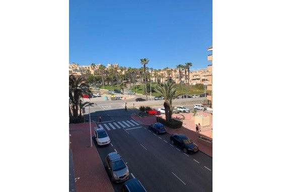 Revente - Appartement -
Torrevieja - Cabo Cervera