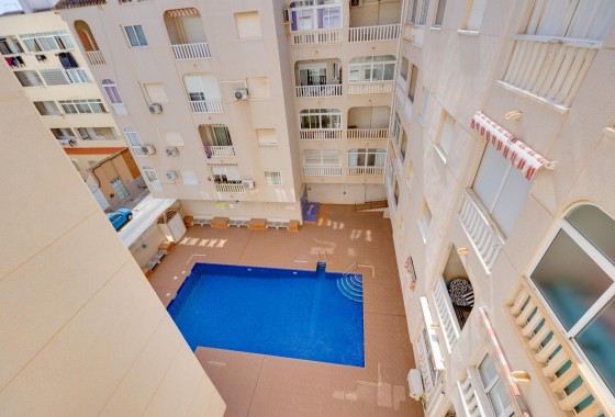 Revente - Appartement -
Torrevieja - Playa del Acequión