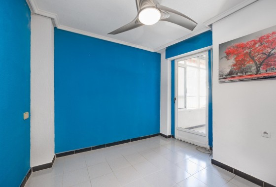 Revente - Appartement -
Torrevieja - Playa de Los Locos-Curva del Palangre