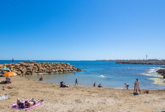 Revente - Appartement -
Torrevieja - Playa de Los Locos-Curva del Palangre