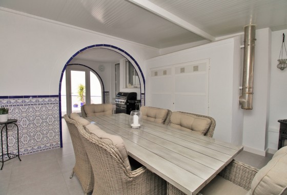 Herverkoop - Vrijstaande Villa -
Villamartín