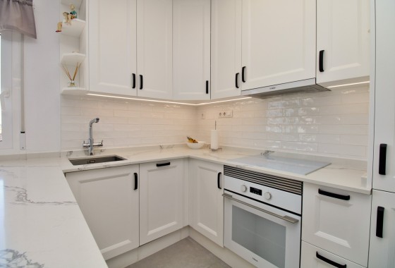 Herverkoop - Vrijstaande Villa -
Villamartín