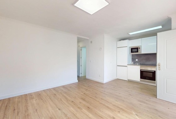 Venta - Apartamento / Piso -
Villamartín