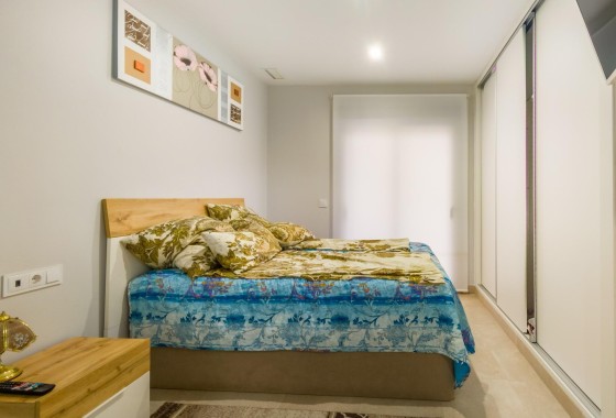 Venta - Apartamento / Piso -
Torrevieja - Estacion de autobuses