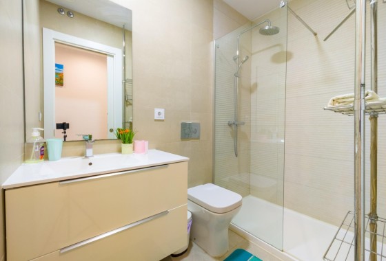 Venta - Apartamento / Piso -
Torrevieja - Estacion de autobuses