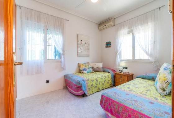Herverkoop - Vrijstaande Villa -
Orihuela Costa - Playa Flamenca